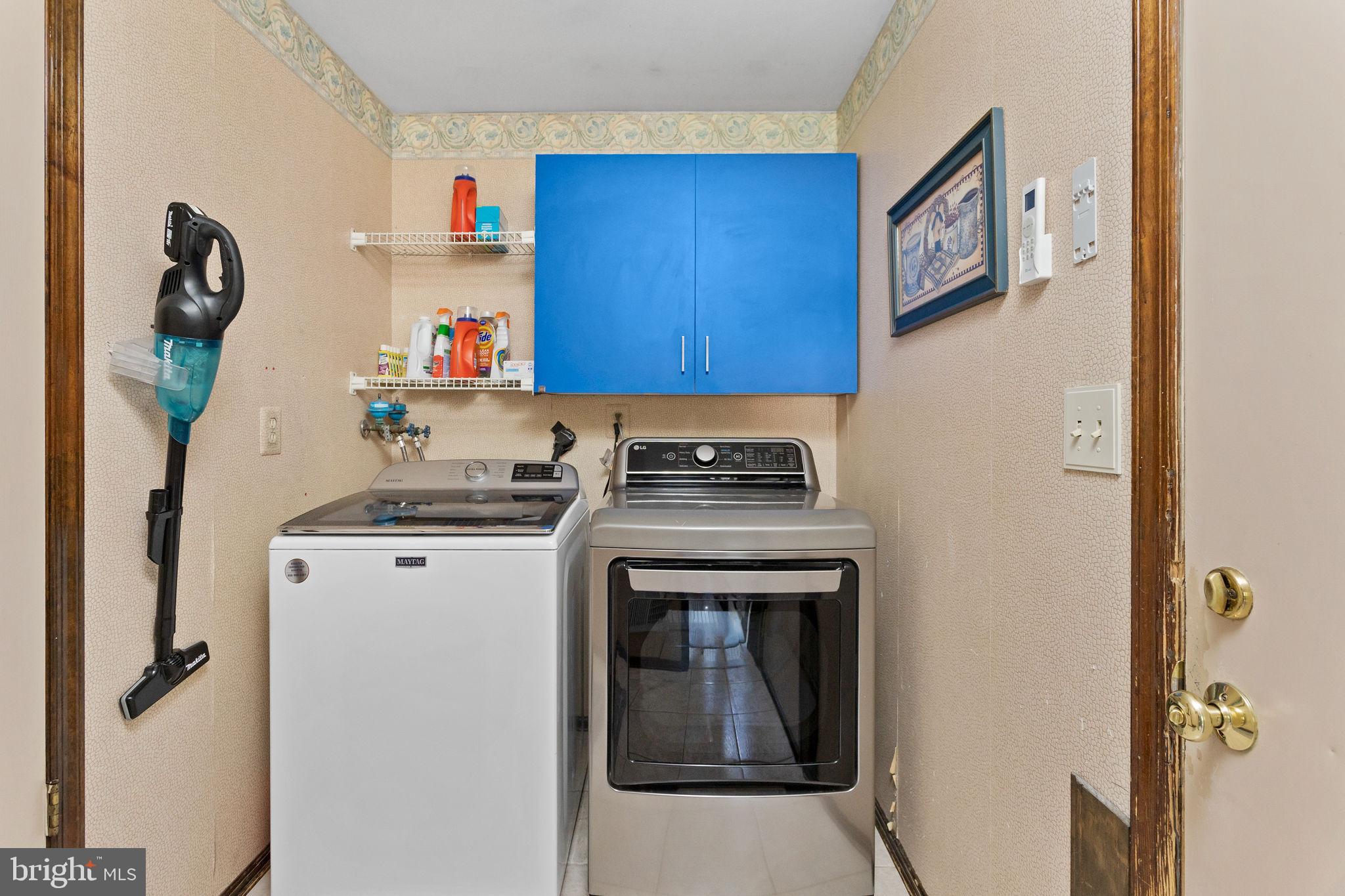 93 Peter Rafferty Drive Hamilton, NJ 08690 - Photo 13 of 55