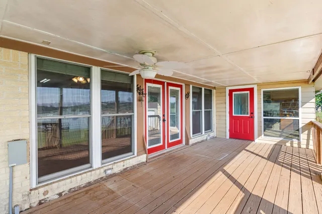 $385,000 | 167 Glade, Onalaska, TX 77360