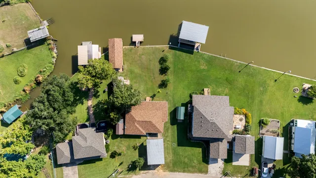 $385,000 | 167 Glade, Onalaska, TX 77360