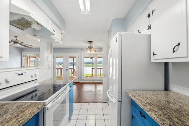 $385,000 | 167 Glade, Onalaska, TX 77360