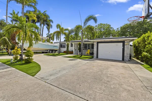 $748,000 | 3230 Roosevelt Street, Hollywood, FL 33021