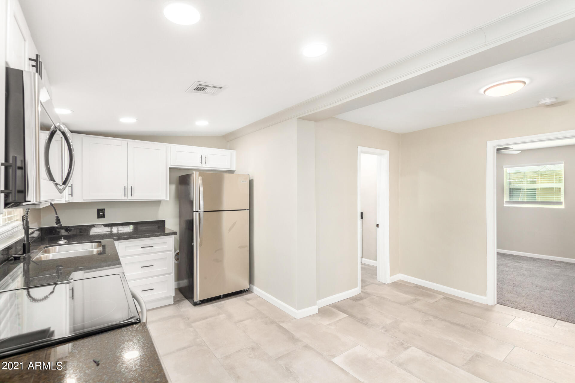 2869 North Greenfield Road Phoenix, AZ 85006 - Photo 17 of 40 17-Greenfield