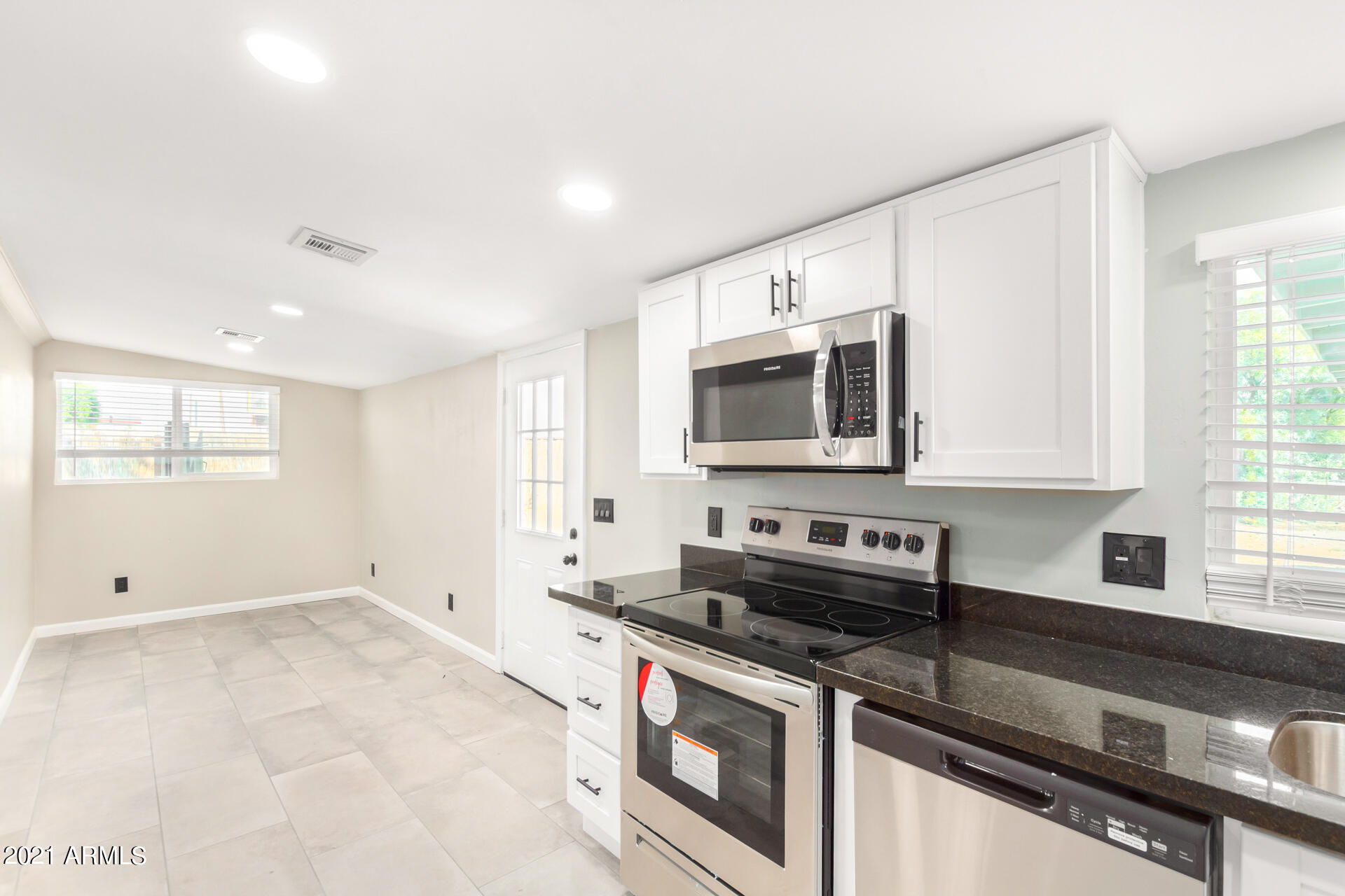 2869 North Greenfield Road Phoenix, AZ 85006 - Photo 20 of 40 20-Greenfield