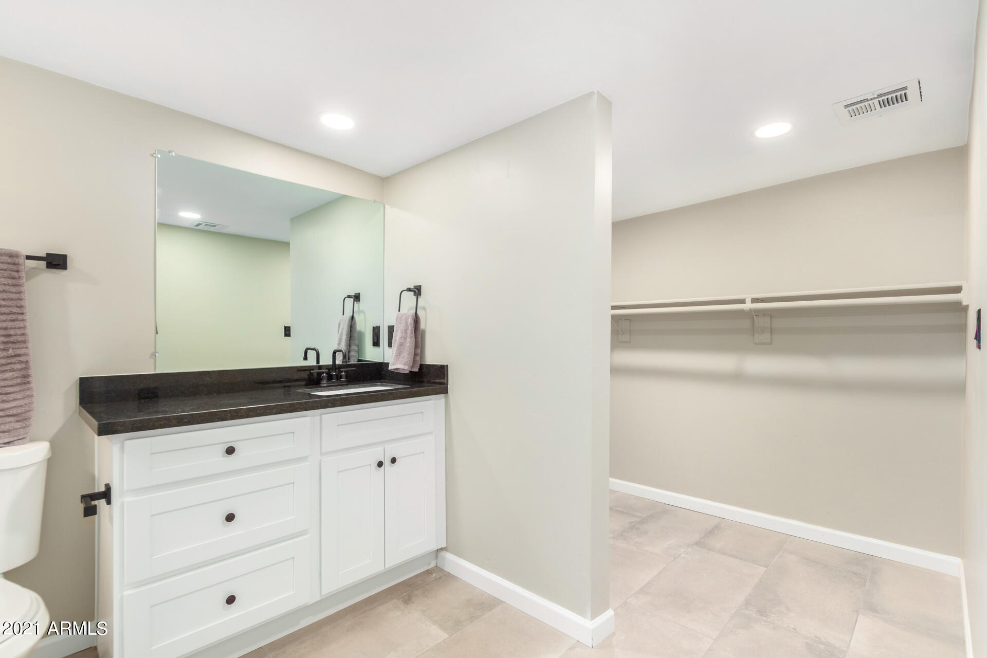 2869 North Greenfield Road Phoenix, AZ 85006 - Photo 26 of 40 26-Greenfield