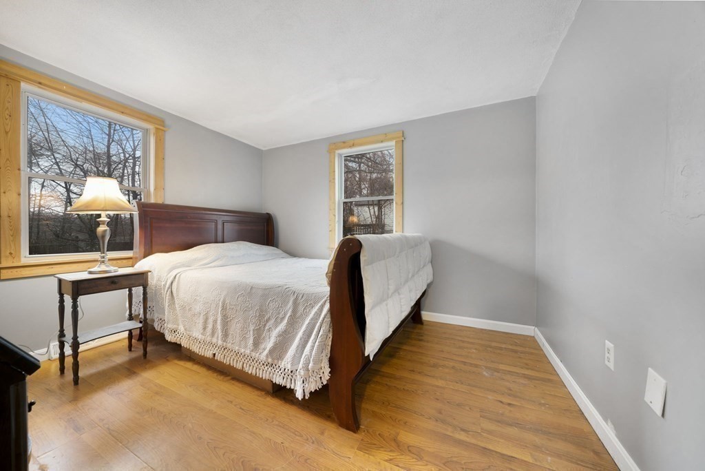 13 Elmtree Road Billerica, MA 01821 - Photo 5 of 36