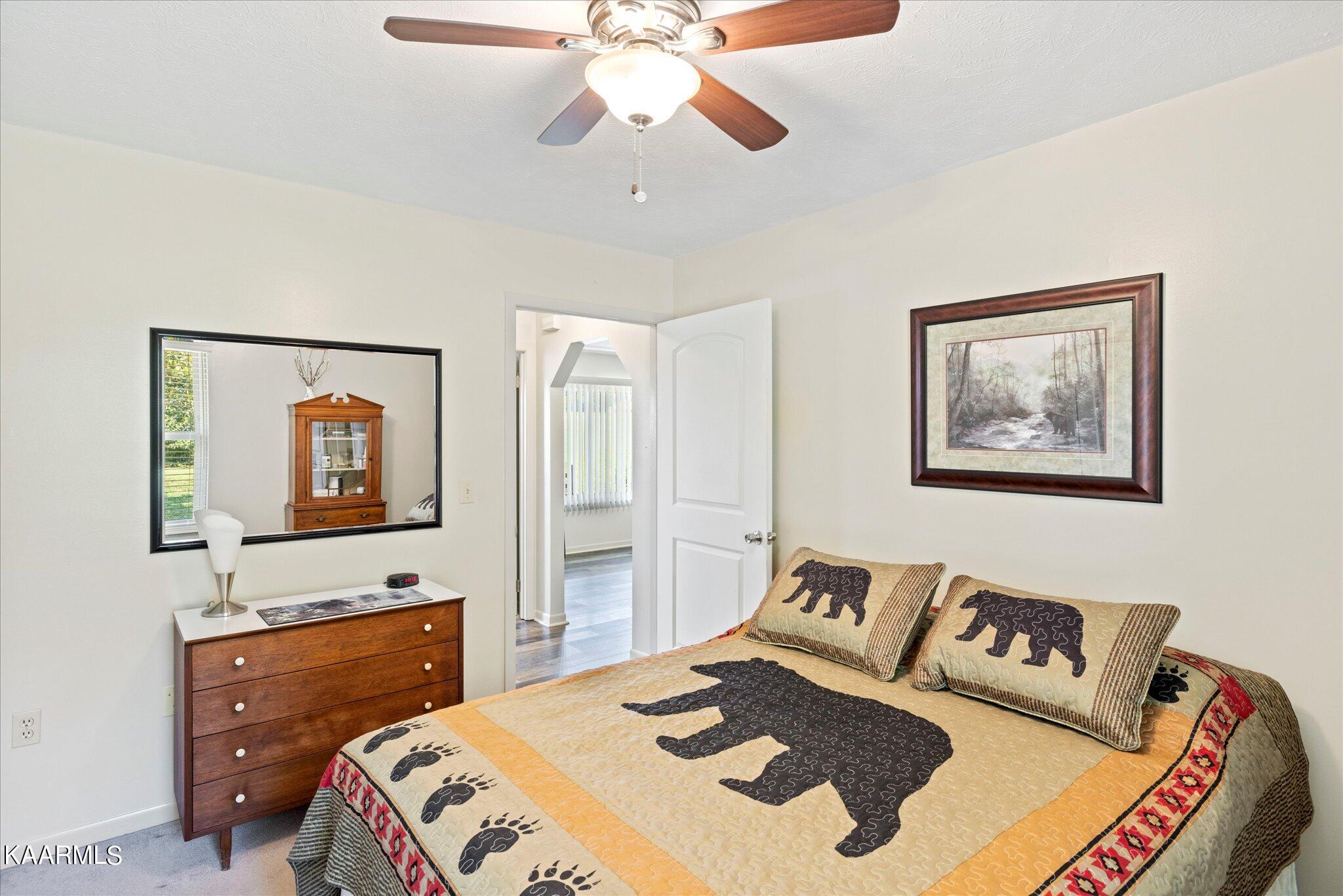 1384 Middle Creek Road Sevierville, TN 37862 - Photo 20 of 37 31-IMG_0130