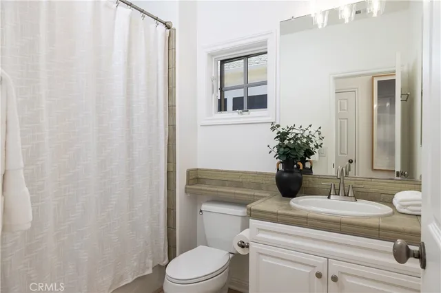 $2,495,000 | 2545 Bungalow Place, Corona del Mar, CA 92625