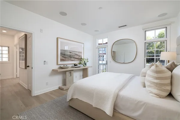 $2,375,000 | 2545 Bungalow Place, Corona del Mar, CA 92625