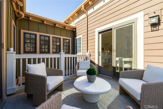 $2,495,000 | 2545 Bungalow Place, Corona del Mar, CA 92625