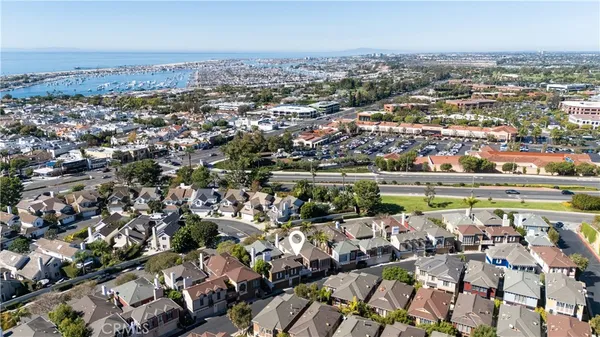 $2,375,000 | 2545 Bungalow Place, Corona del Mar, CA 92625
