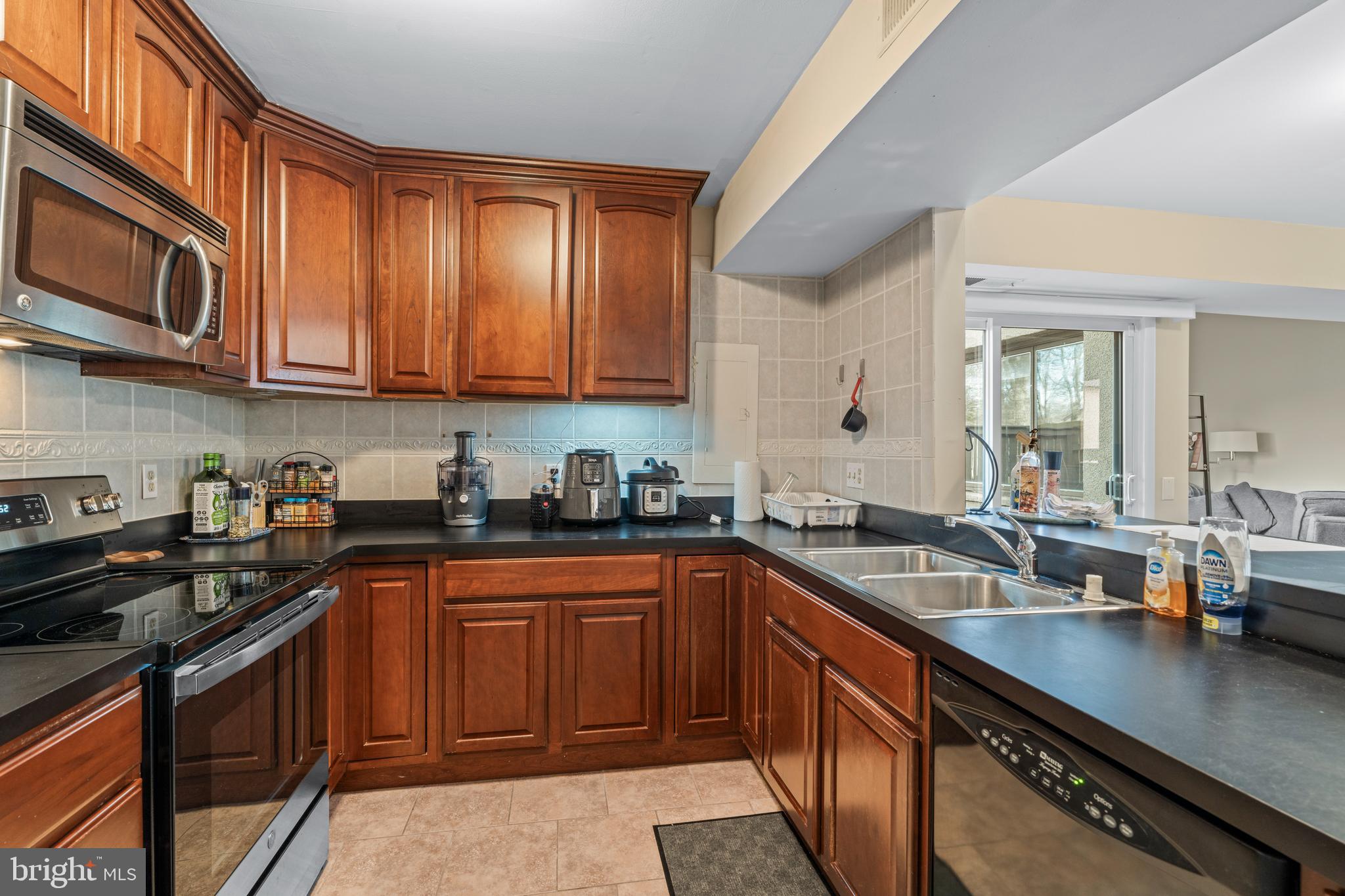 11244 Powder Run, Unit B Columbia, MD 21044 - Photo 22 of 43 Gallery Image 22