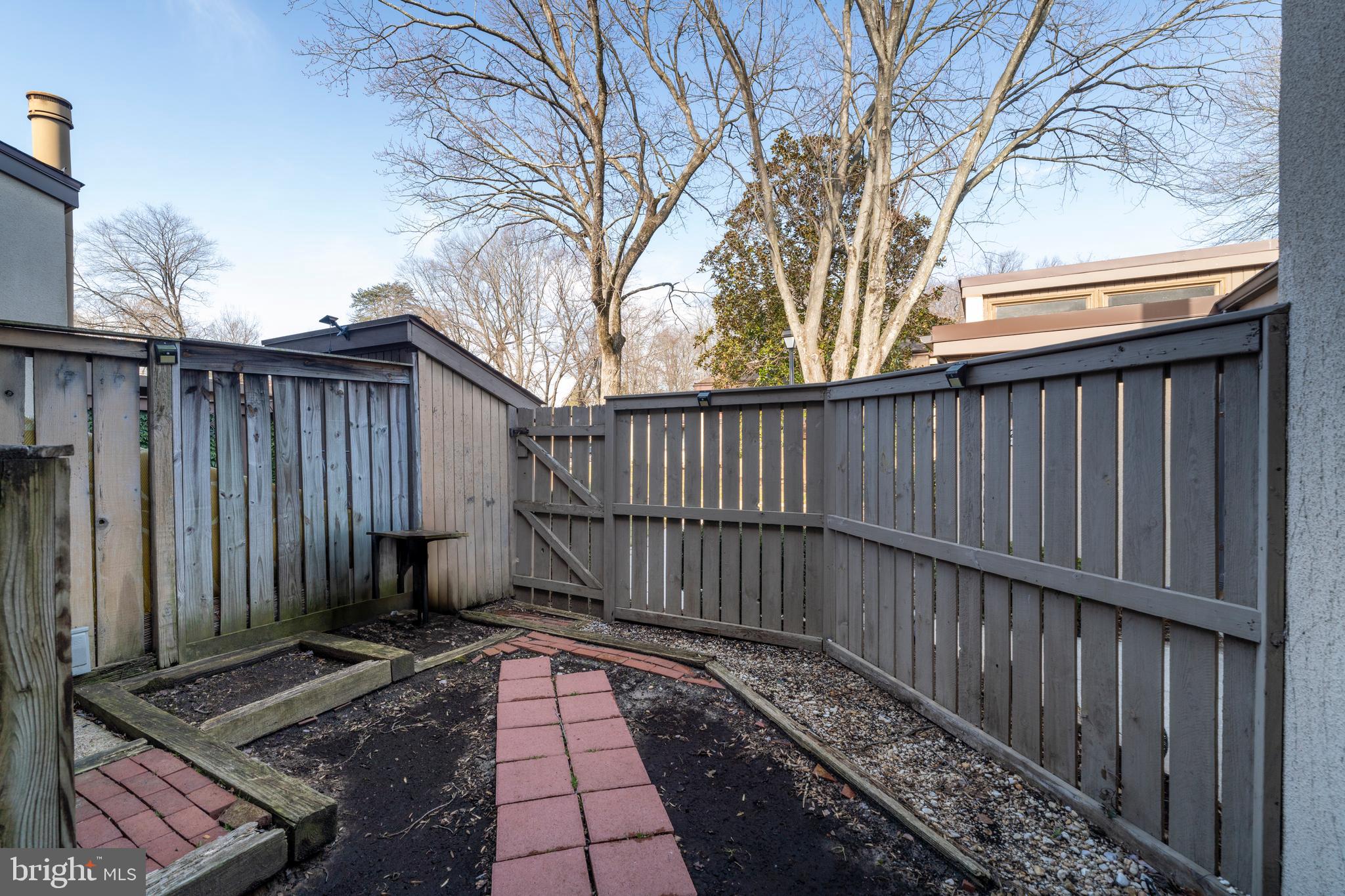 11244 Powder Run, Unit B Columbia, MD 21044 - Photo 35 of 43 Gallery Image 35