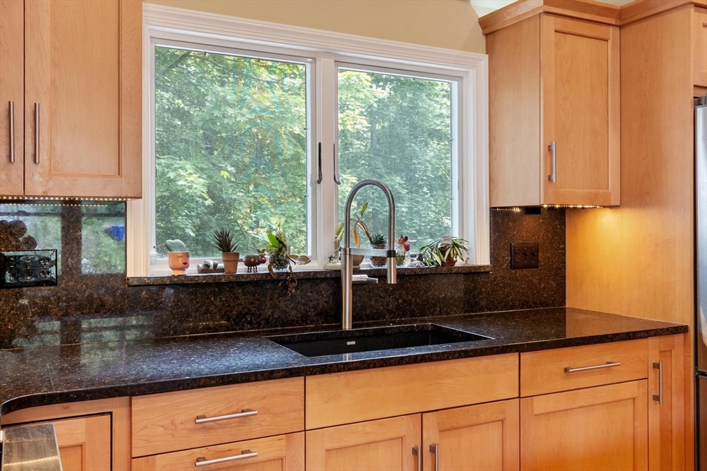 2 Doris Road Bedford, MA 01730 - Photo 13 of 33