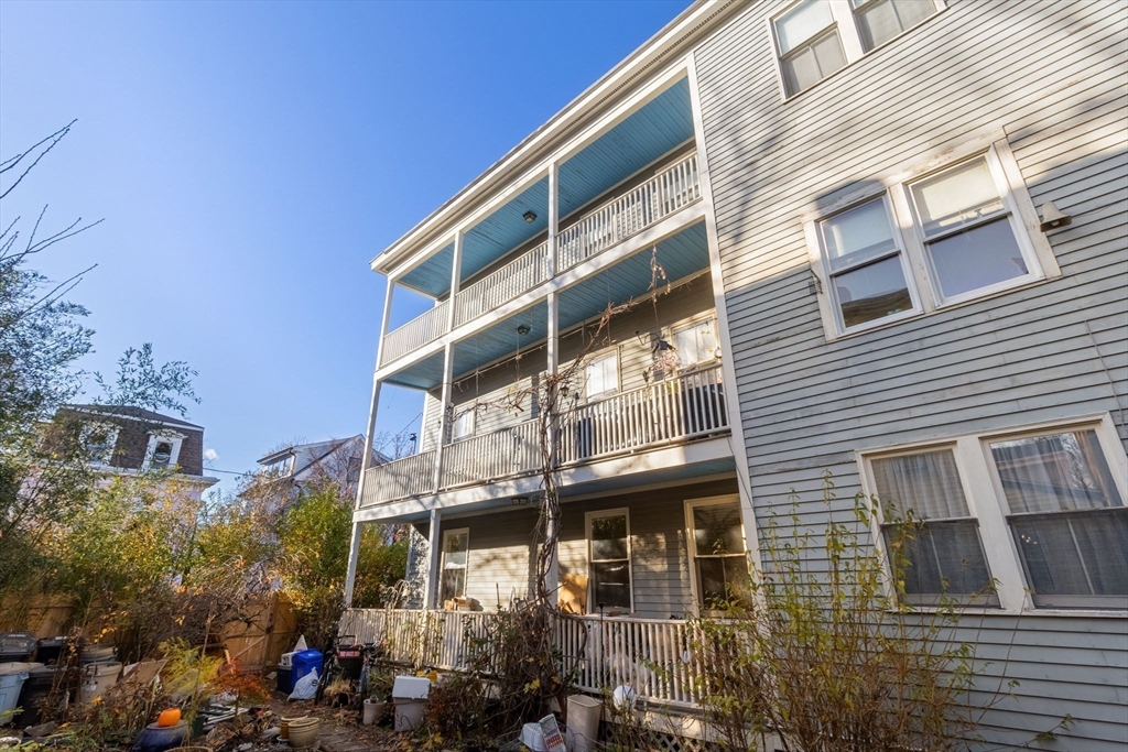 26 Jay Street Cambridge, MA 02139 - Photo 28 of 32