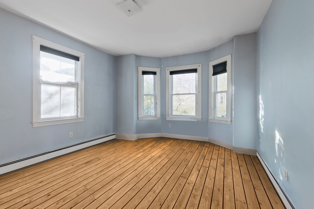 26 Jay Street Cambridge, MA 02139 - Photo 3 of 32