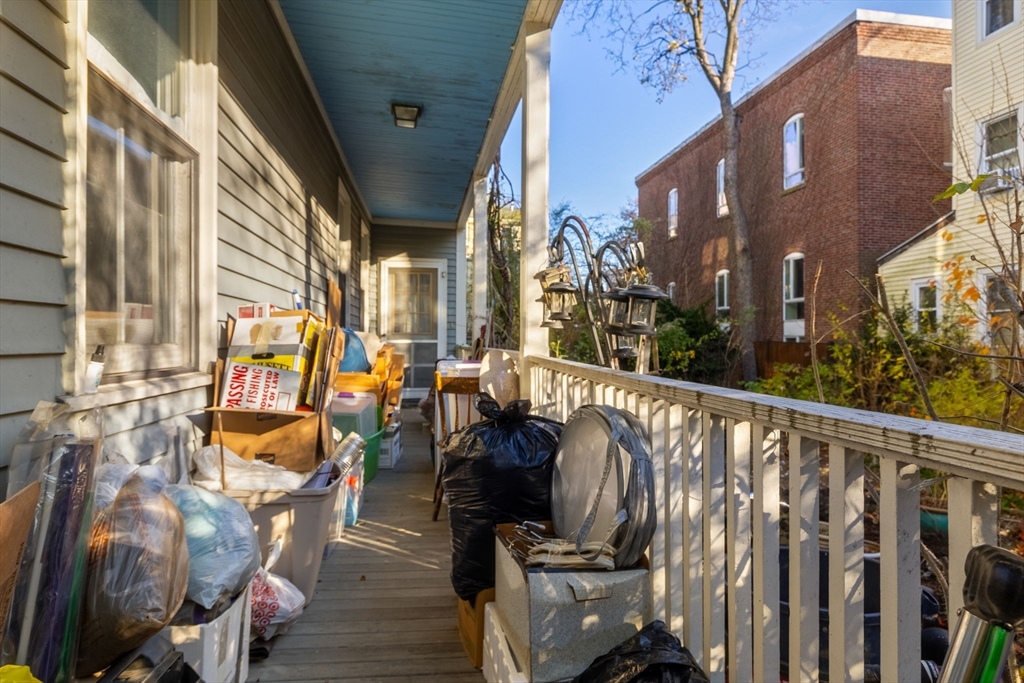 26 Jay Street Cambridge, MA 02139 - Photo 9 of 32