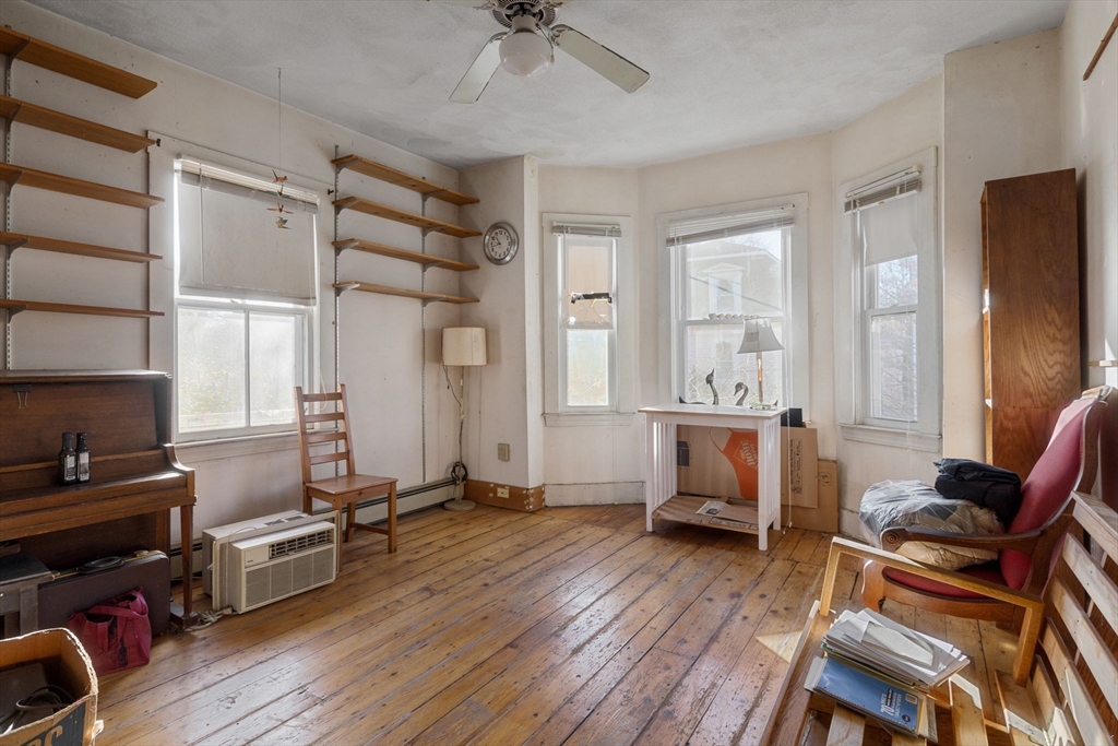 26 Jay Street Cambridge, MA 02139 - Photo 10 of 32