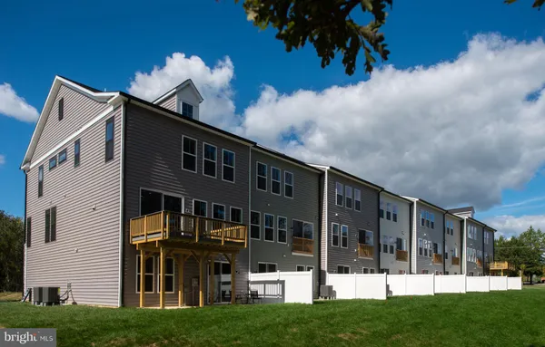 $649,000 | 350 Evermore Lane, Stafford, VA 22554