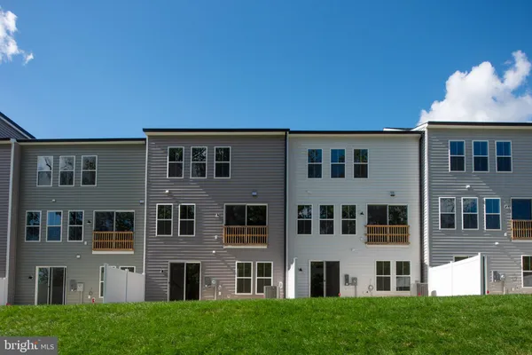 $649,000 | 350 Evermore Lane, Stafford, VA 22554