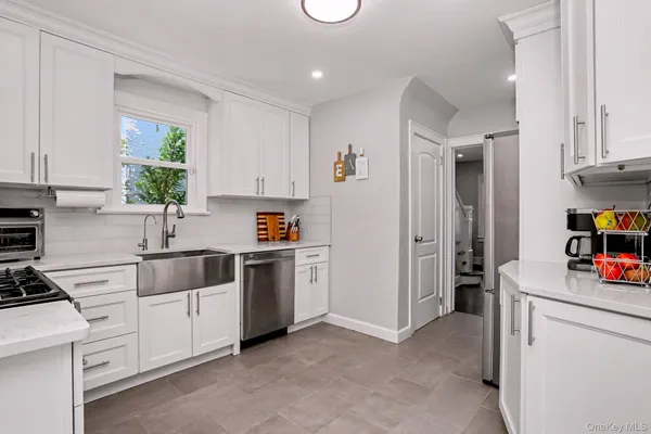 $1,200,000 | 148 Locust Avenue, Scarsdale, NY 10583