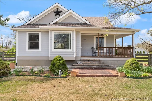 $330,000 | 1633 Old Ford Road, New Albany, IN 47150