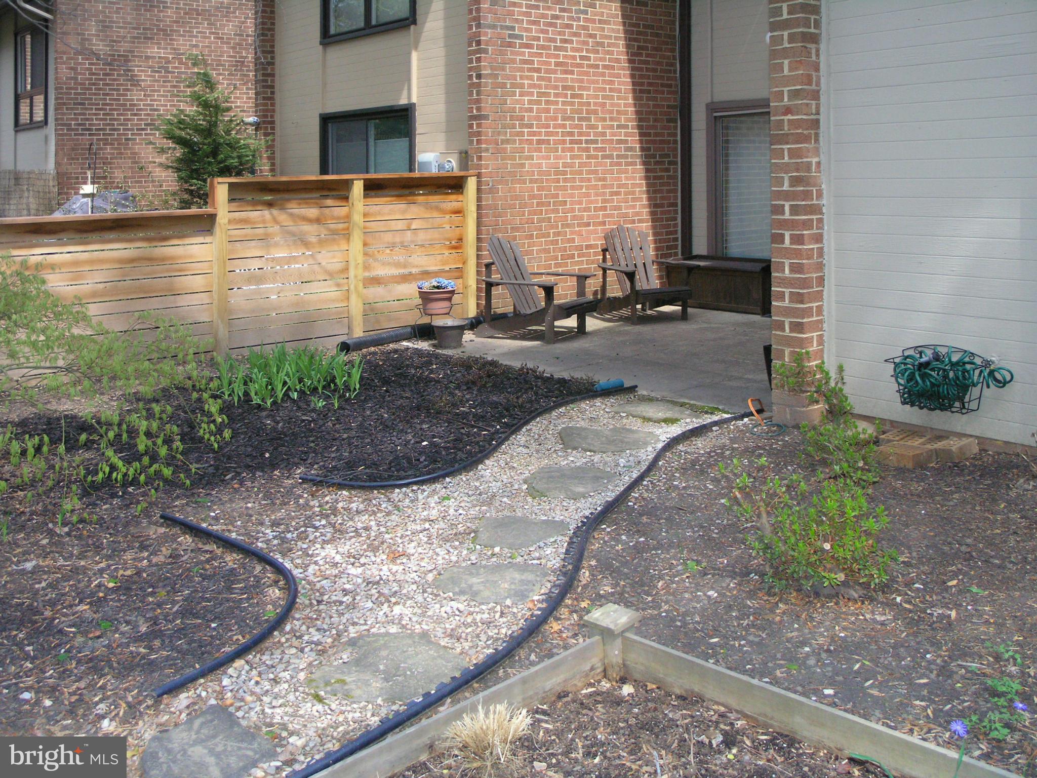 11794 Indian Ridge Road Reston, VA 20191 - Photo 13 of 28 Backyard