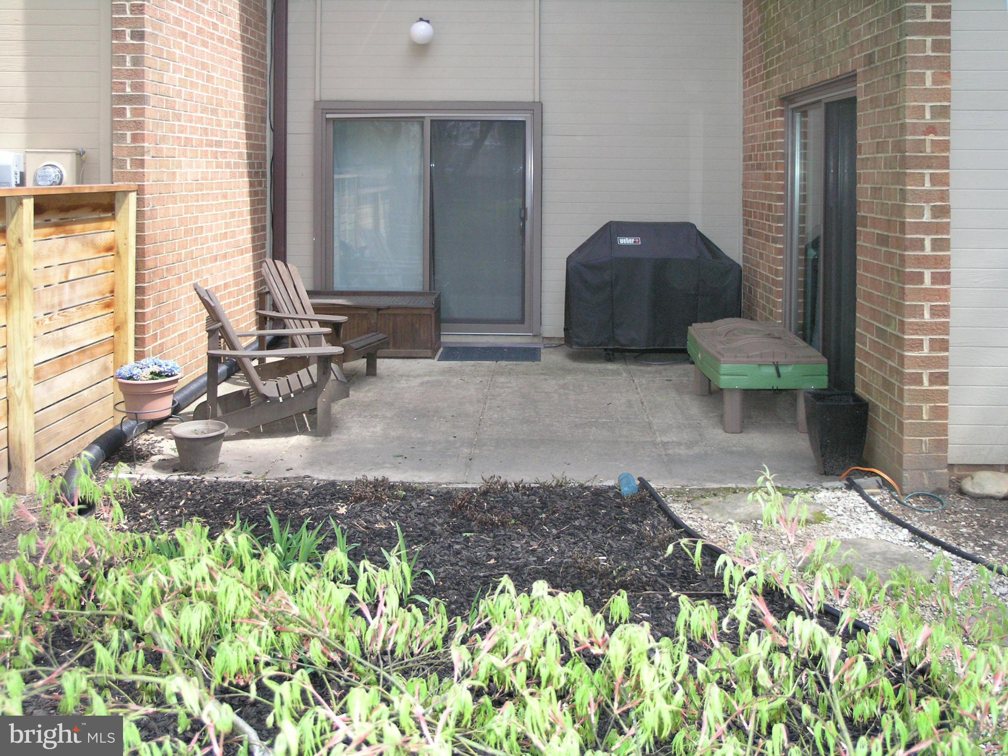 11794 Indian Ridge Road Reston, VA 20191 - Photo 14 of 28 Patio