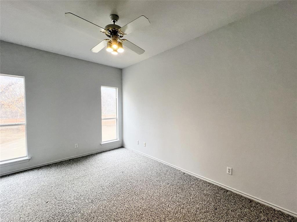 2116 Clear Lake Road Weatherford, TX 76087 - Photo 18 of 36