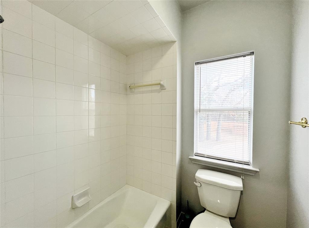 2116 Clear Lake Road Weatherford, TX 76087 - Photo 23 of 36