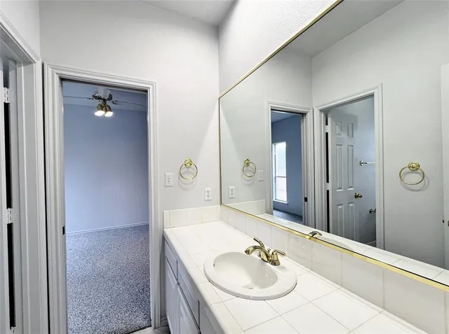 $2,895 | 2116 Clear Lake Road, Weatherford, TX 76087