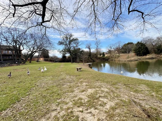 $2,895 | 2116 Clear Lake Road, Weatherford, TX 76087