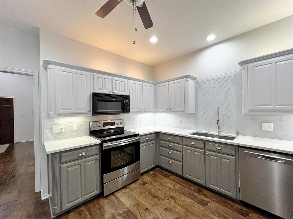 2116 Clear Lake Road Weatherford, TX 76087 - Photo 7 of 36