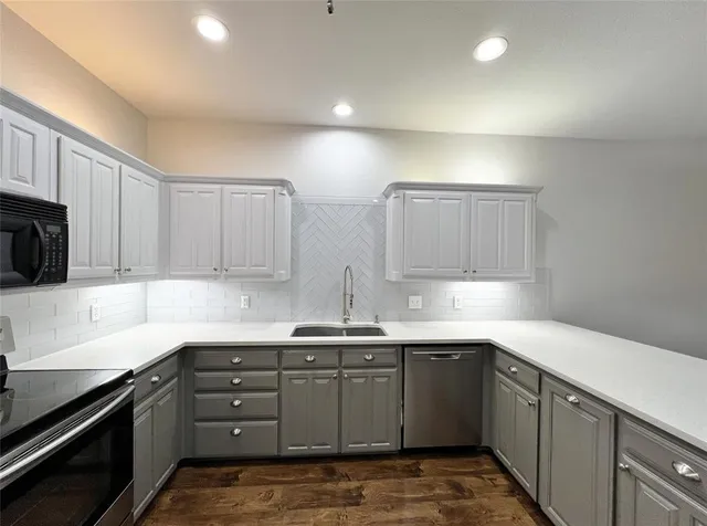 $2,895 | 2116 Clear Lake Road, Weatherford, TX 76087