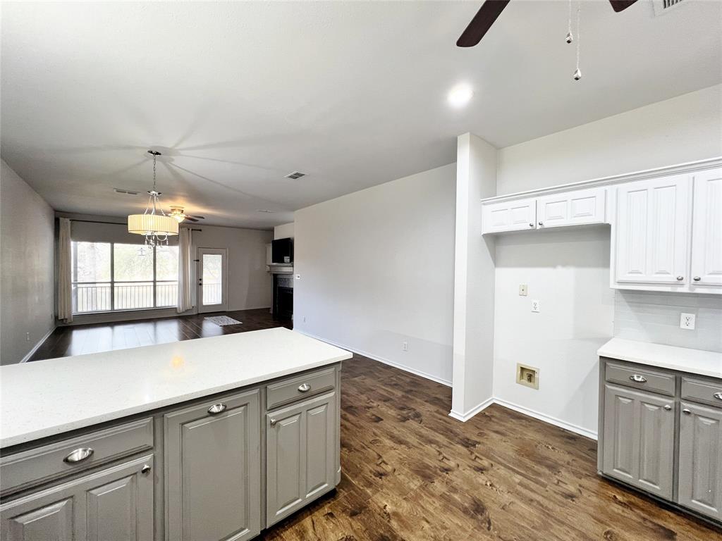 2116 Clear Lake Road Weatherford, TX 76087 - Photo 10 of 36