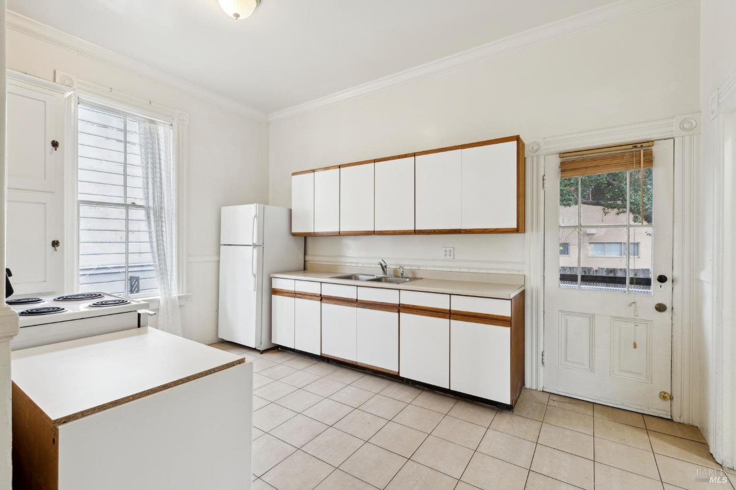 16 1st Street San Rafael, CA 94901 - Photo 16 of 28