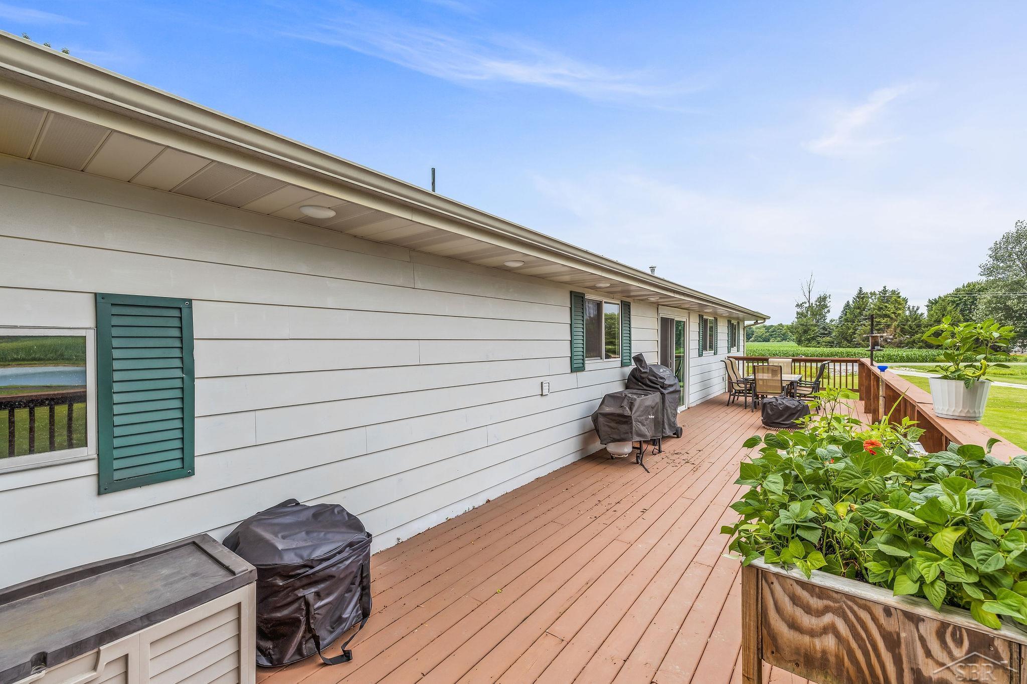 4289 South Sasse Road Hemlock, MI 48626 - Photo 7 of 39 50125950-6.JPG