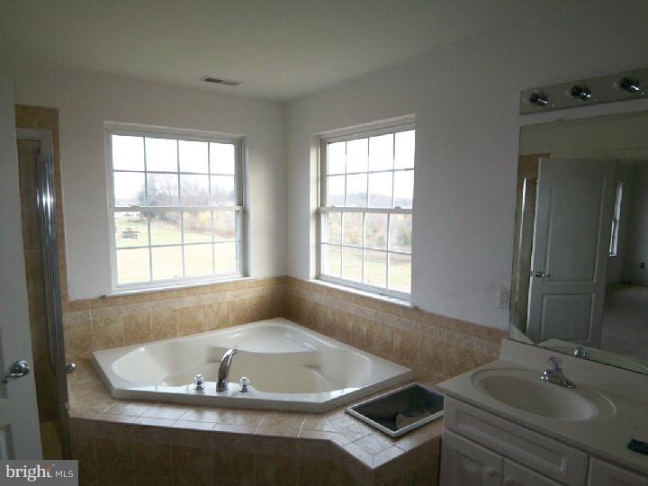 162 Rainey Road Woolwich Township, NJ 08085 - Photo 14 of 15