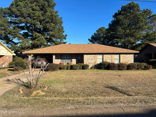 $112,000 | 922 West Franklin Street, Canton, MS 39046