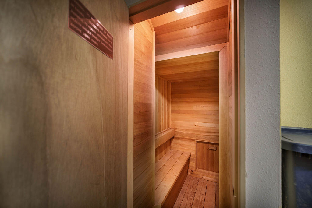 63480 Vogt Road Bend, OR 97701 - Photo 17 of 28 DSC09416-Edit