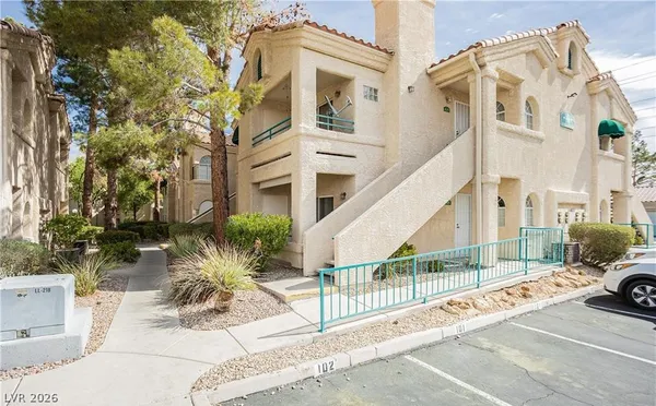 $1,600 | 2251 Wigwam Parkway, Unit 416, Henderson, NV 89074