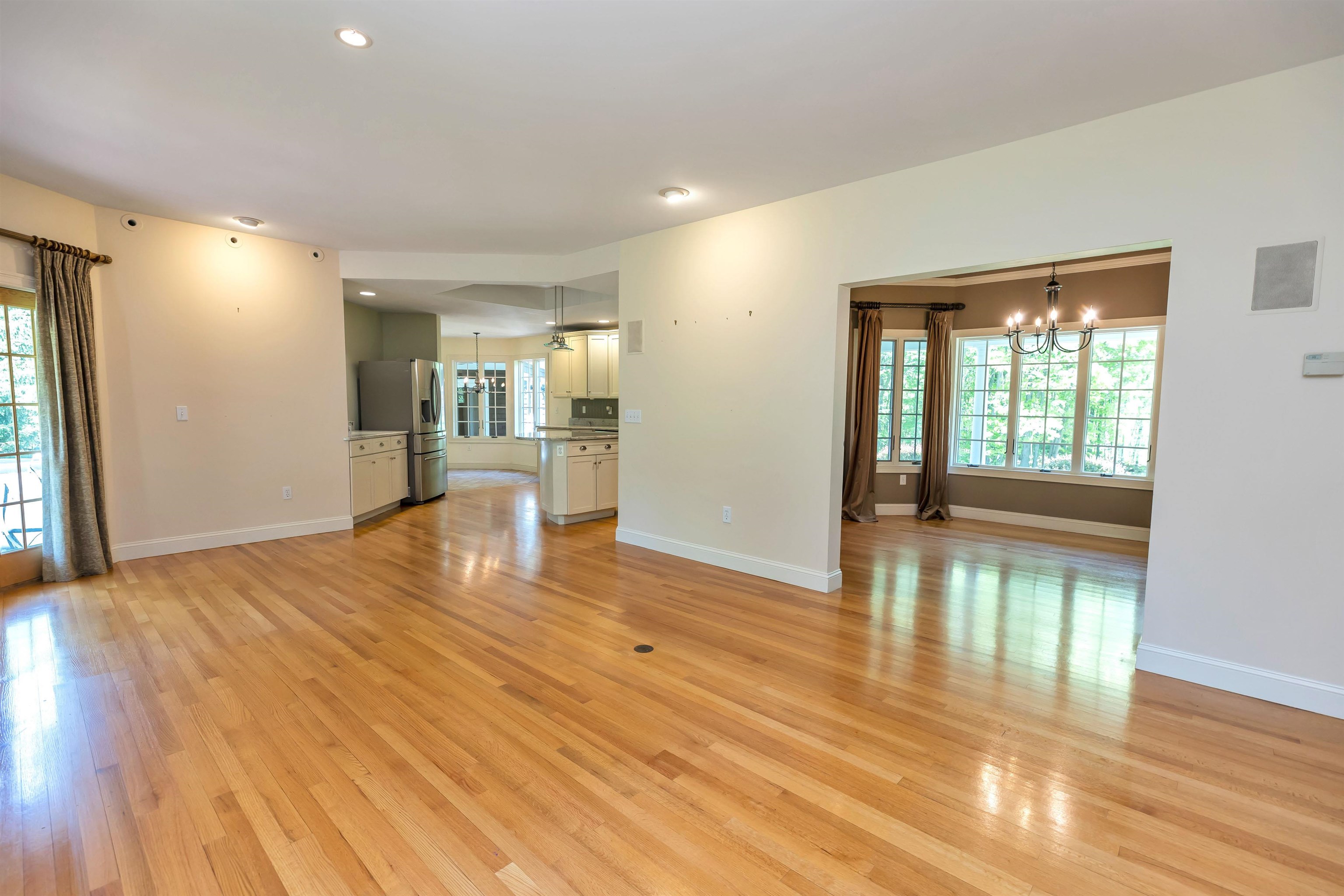 95 North Pepperell Road Hollis, NH 03049 - Photo 8 of 40