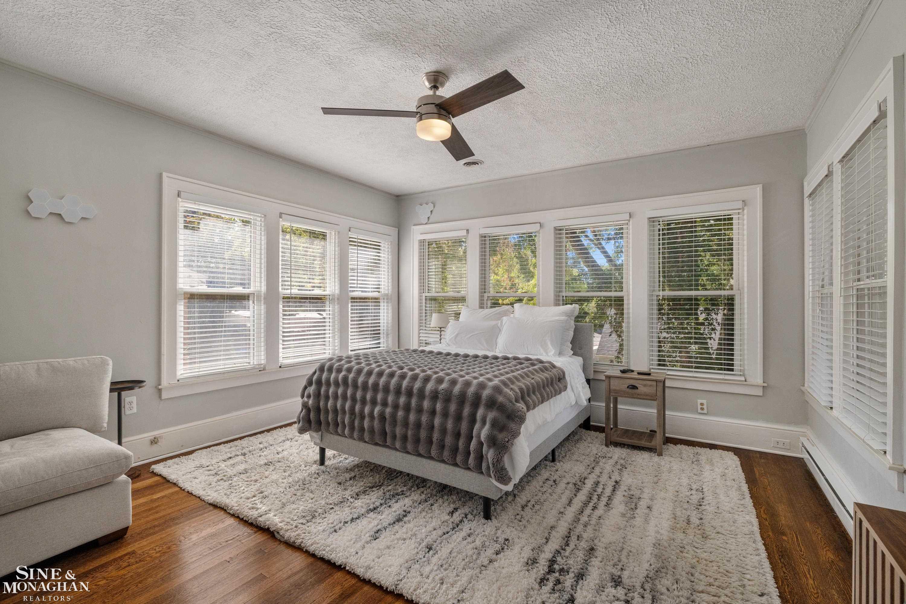 387 Neff Road Grosse Pointe, MI 48230 - Photo 35 of 59 50205717-69EF2A86-4C5B-466C-B2DA-E078C0E5744E.JPG