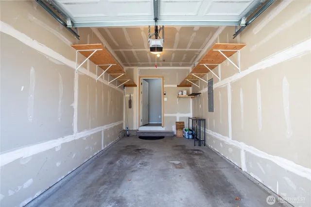 $355,000 | 1975 Garry Oaks Avenue, Unit C, DuPont, WA 98327