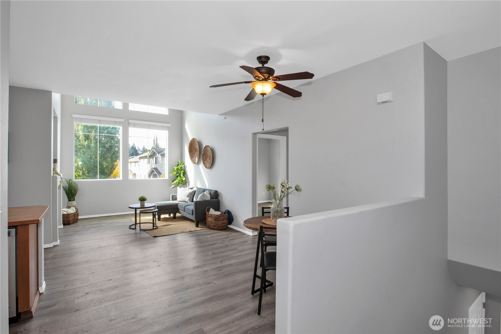 1975 Garry Oaks Avenue, Unit C DuPont, WA 98327 - Photo 4 of 31