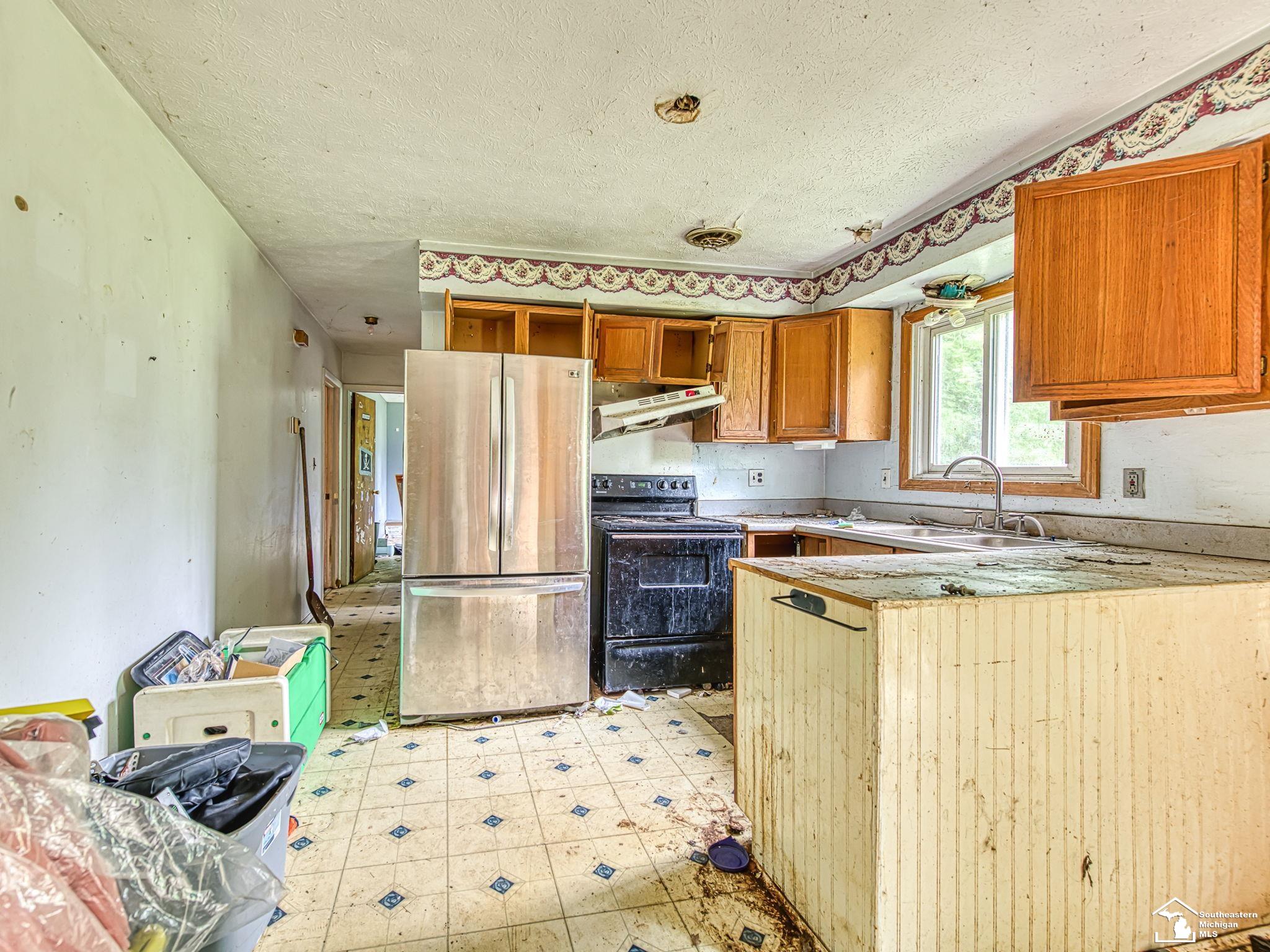 45665 Judd Road Belleville, MI 48111 - Photo 10 of 29 50182557-6169ae89-a3c9-4f61-bc79-0c34cf706700.JPG