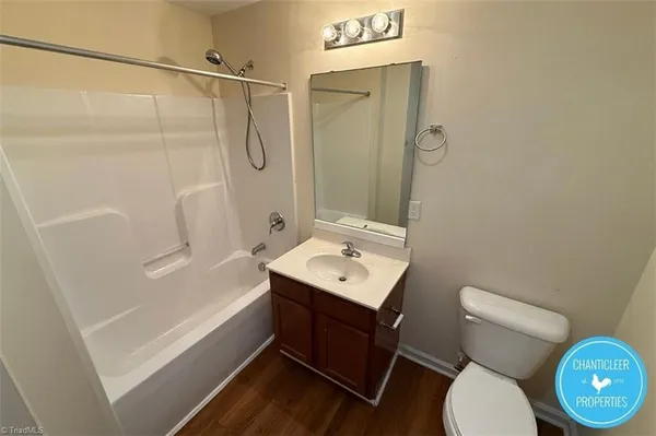 $1,395 | 3700 Delancy Street, Unit 3C, Greensboro, NC 27405