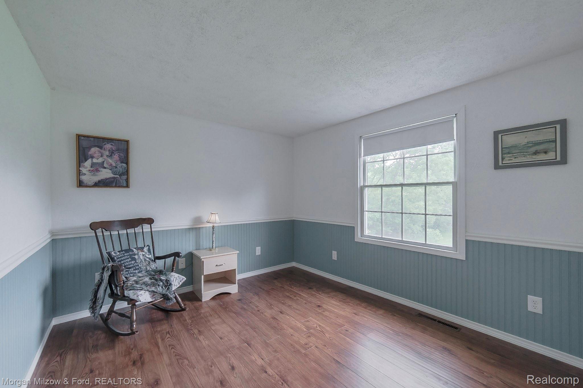 8105 Linden Road Fenton, MI 48430 - Photo 19 of 33 41-DSC_0526.jpg