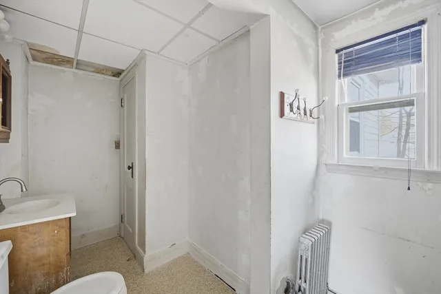 $250,000 | 62 Talcott Avenue, West Springfield, MA 01089