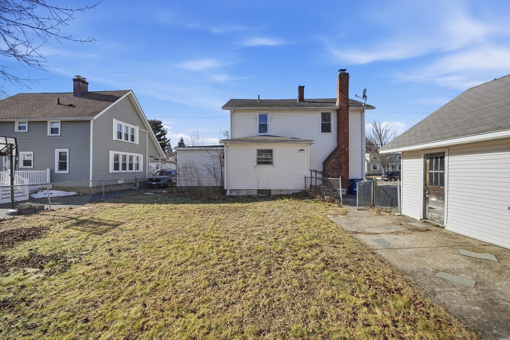 62 Talcott Avenue West Springfield, MA 01089 - Photo 33 of 34