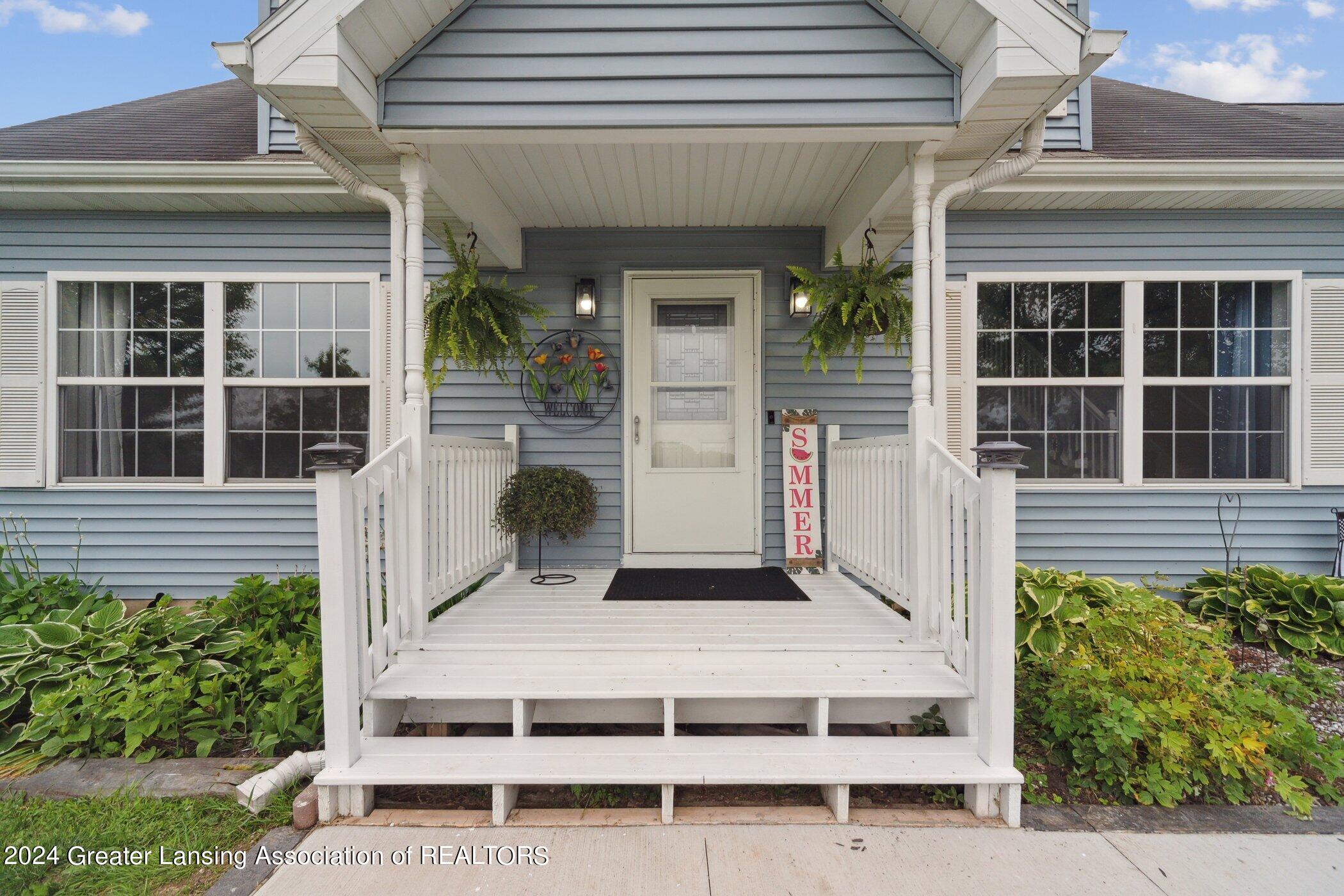 4157 West Roosevelt Road Perrinton, MI 48871 - Photo 2 of 39 4157-W-Roosevelt-Rd-Perrinton-MI-48871-W